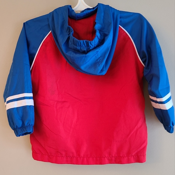 Red and blue mesh lined hooded windbreaker jacket - Picture 2 of 4